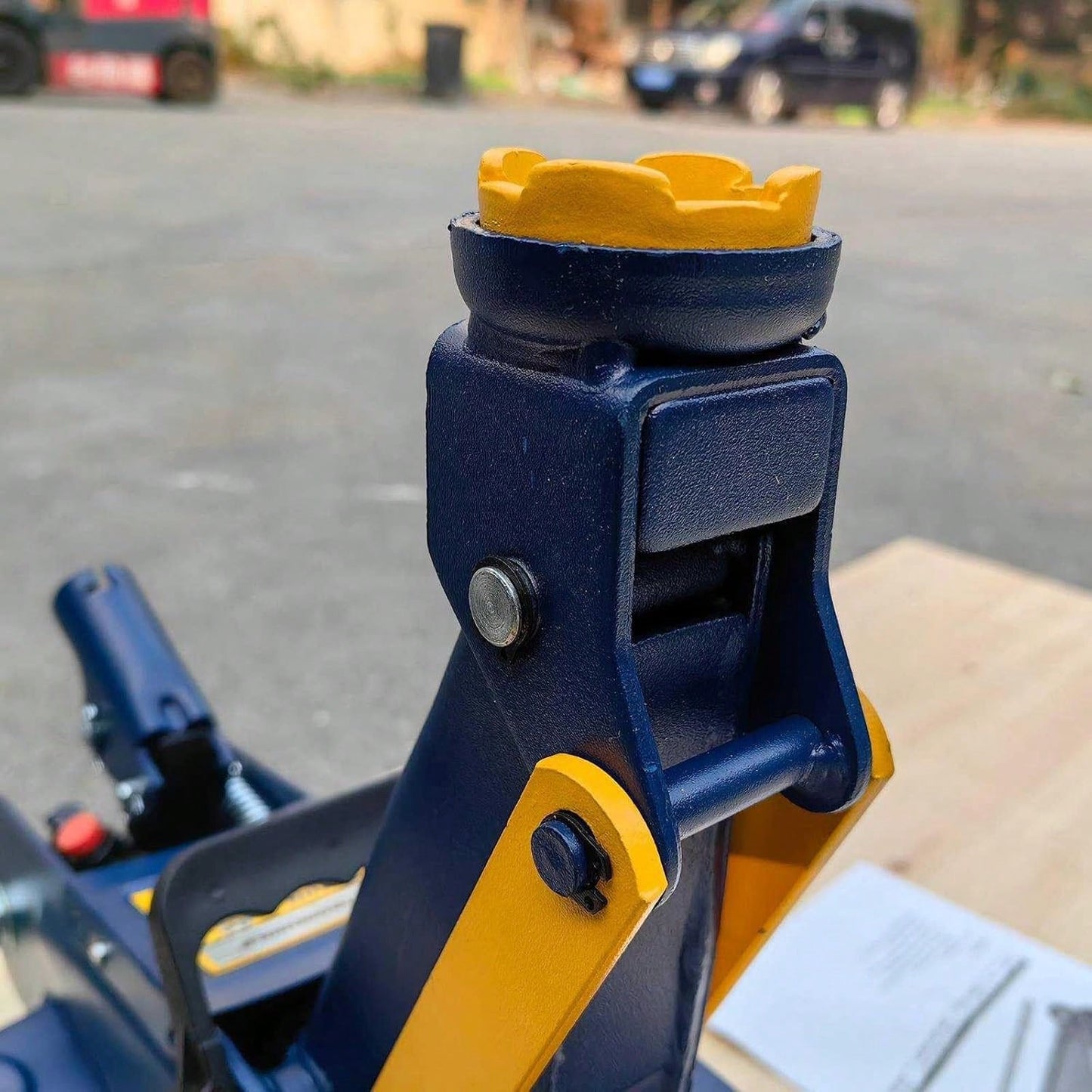 2 Ton Low Profile Hydraulic Floor Jack, 4000 Lbs Trolley Jack With Single Piston Pump, 5-1/8"–13" Lifting Range, Heavy Duty Steel Car Jack