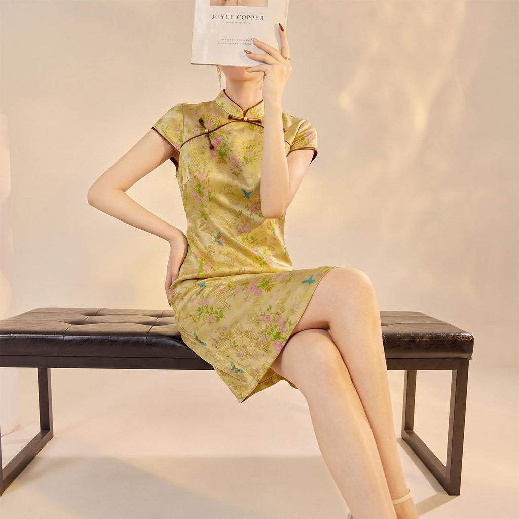 Chinese Style Floral Print Cheongsam Dress with Stand Collar and Frog Buttons Short Qipao for Women