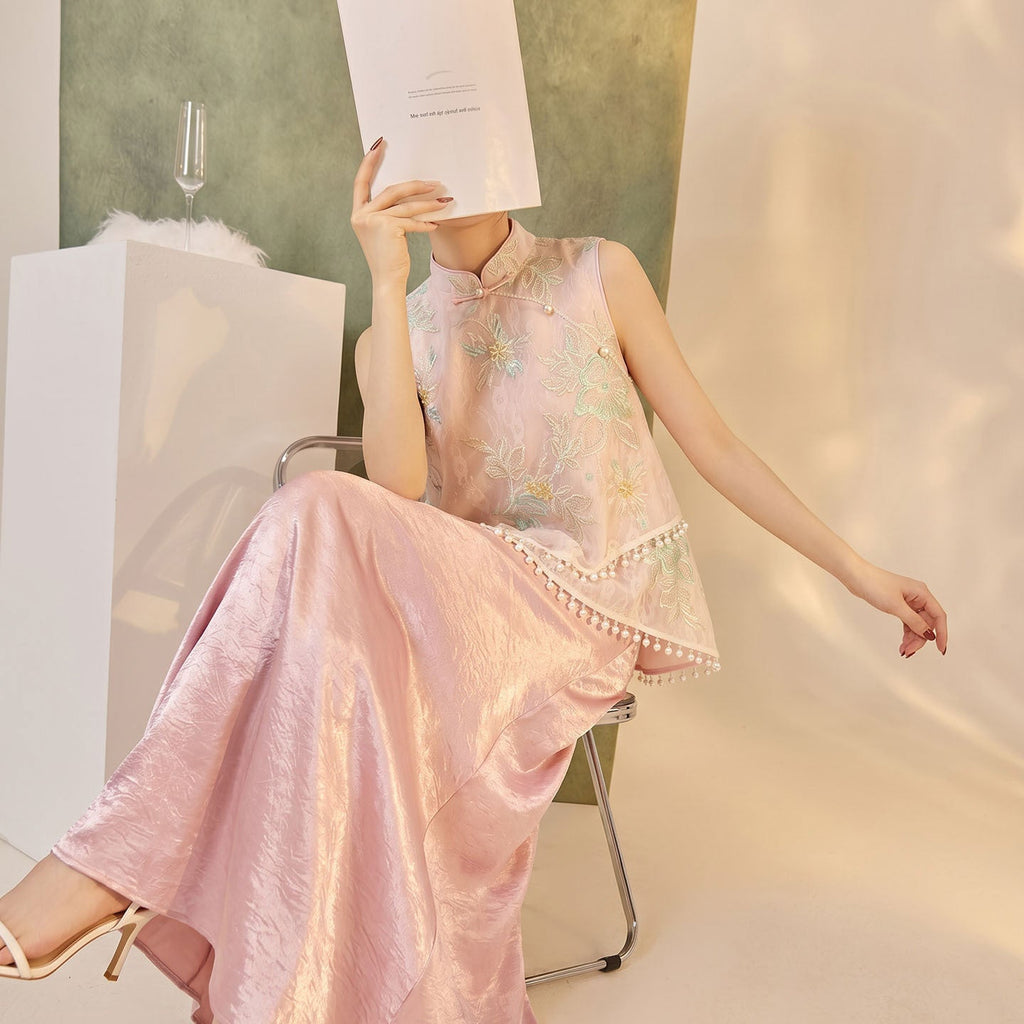 Chinese Style Stand Collar Sleeveless Vest with Floral Embroidery and Pearl Tassels Waistcoat