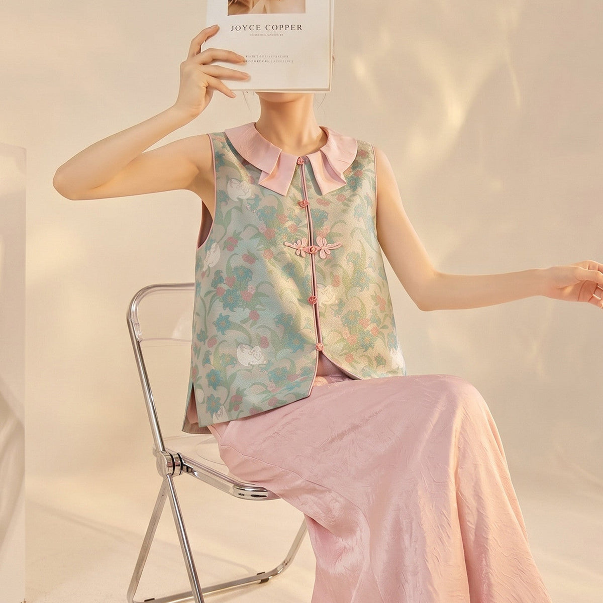 Chinese Style Floral Print Doll Collar Sleeveless Top Women Vintage Button Loose Vest