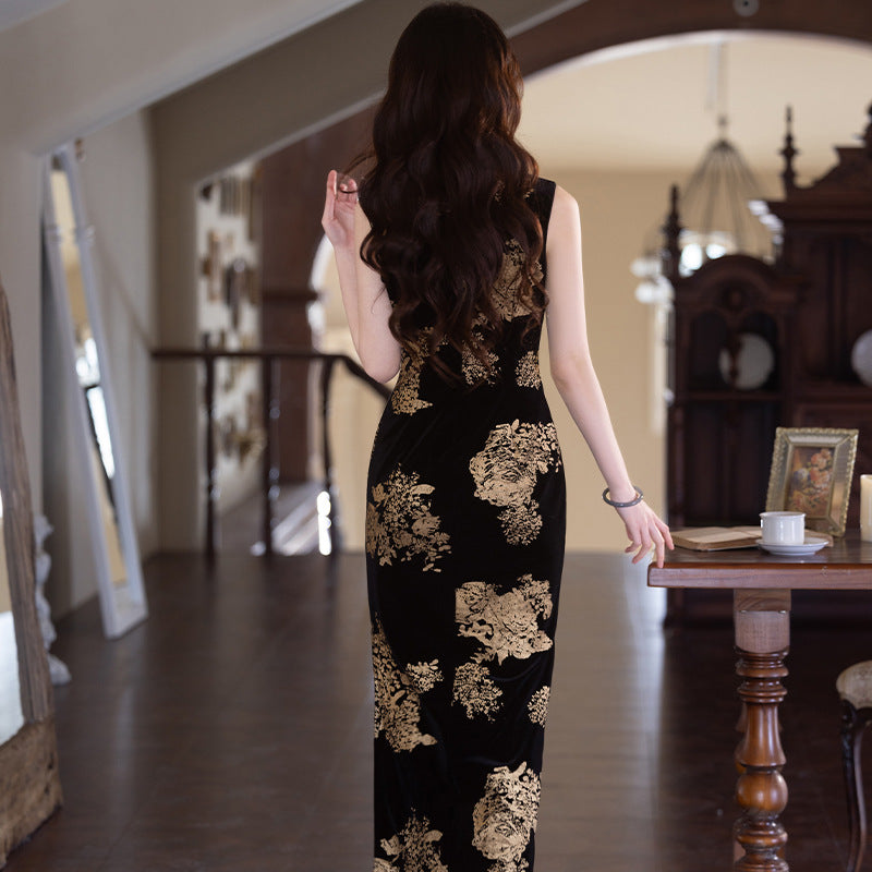Elegant Vintage-Inspired Floral Velvet Cheongsam Slim-Fit Long Qipao