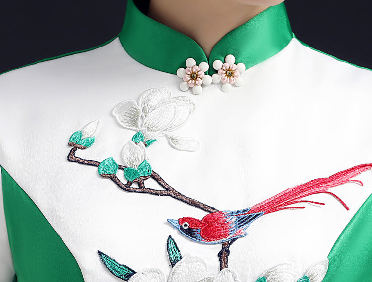 Bird & Floral Embroidery Cheongsam Top Mermaid Evening Dress with Tassel