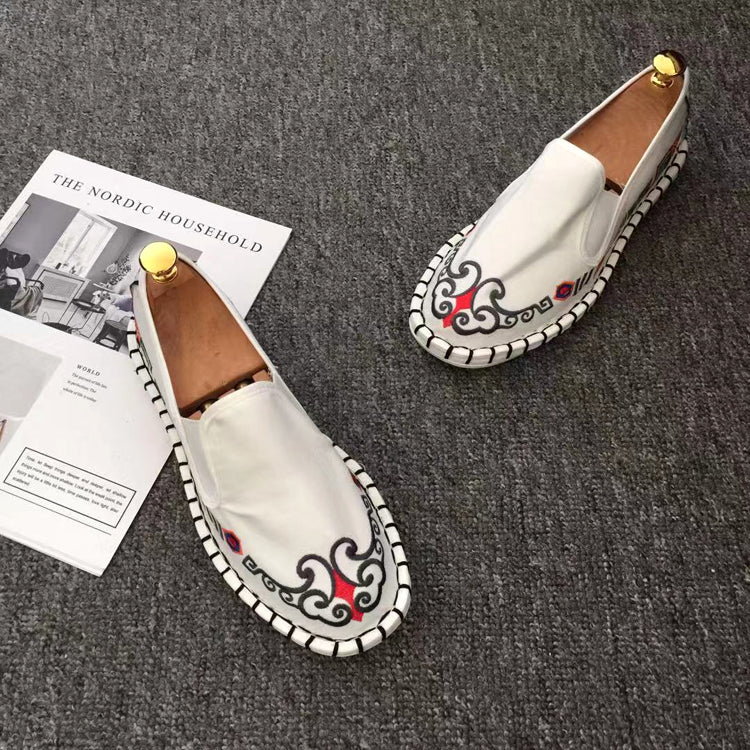 Cloud Embroidery Traditional Chinese Casual Shoes Loafers