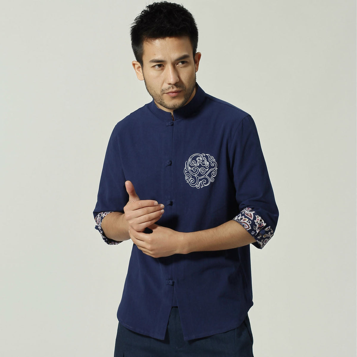 100% Cotton Auspicious Embroidery Half Sleeve Chinese Shirt