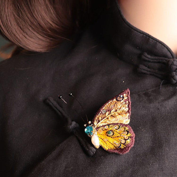 Butterfly Shape Embroidery with Sequins Gilding Brooch