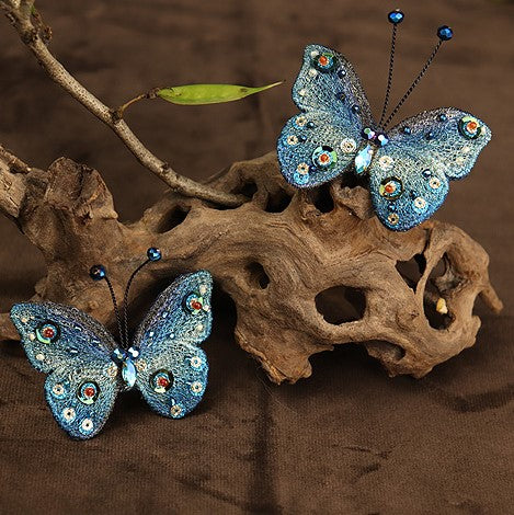 Butterfly Shape Embroidery with Tassel Gilding Brooch