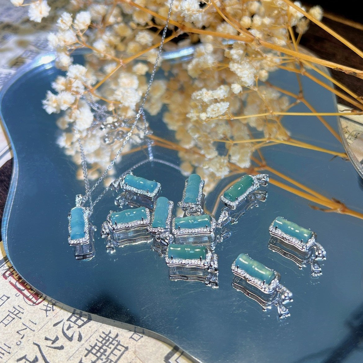 Elegant Imitation Blue Jade Bamboo Pendant Necklace – Modern Oriental Style