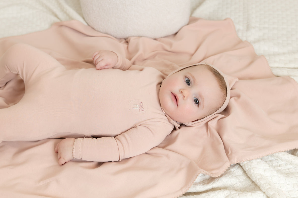 Bee & Dee Raised embroidery pink footie set